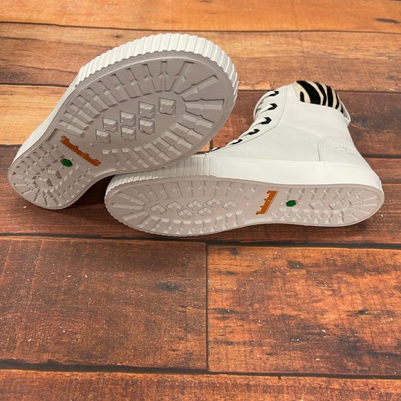 Timberland Women's Skyla Bay 6 Inch White Nubuck Sneaker Boots - Picture 7 of 7